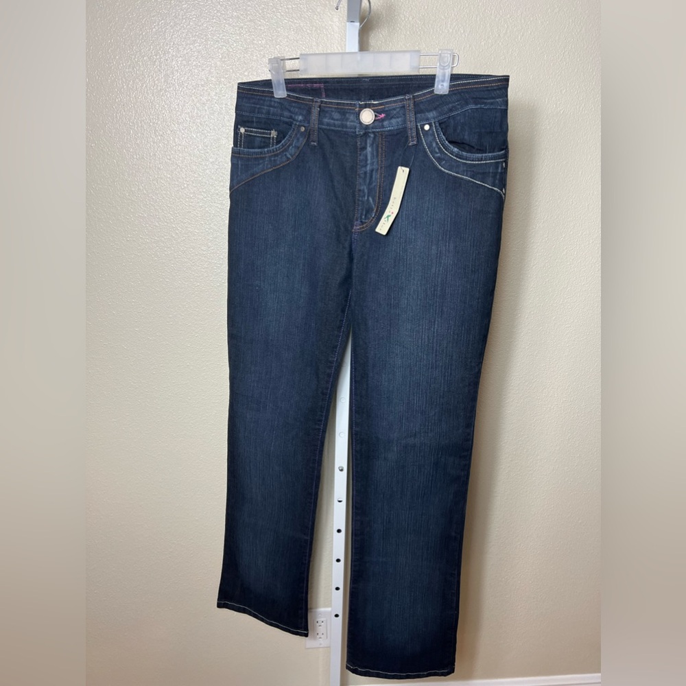 Beija Flor Blue Jeans Excellent Quality Straight Leg NWT Sz 12 Brazilian